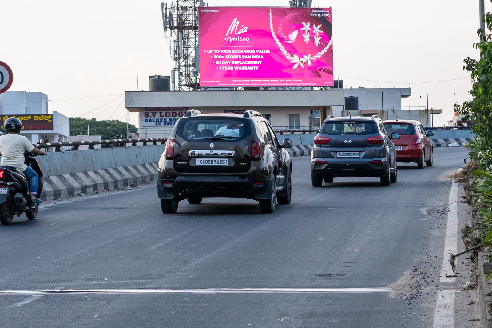 Yeshwanthpur digital display in daylight